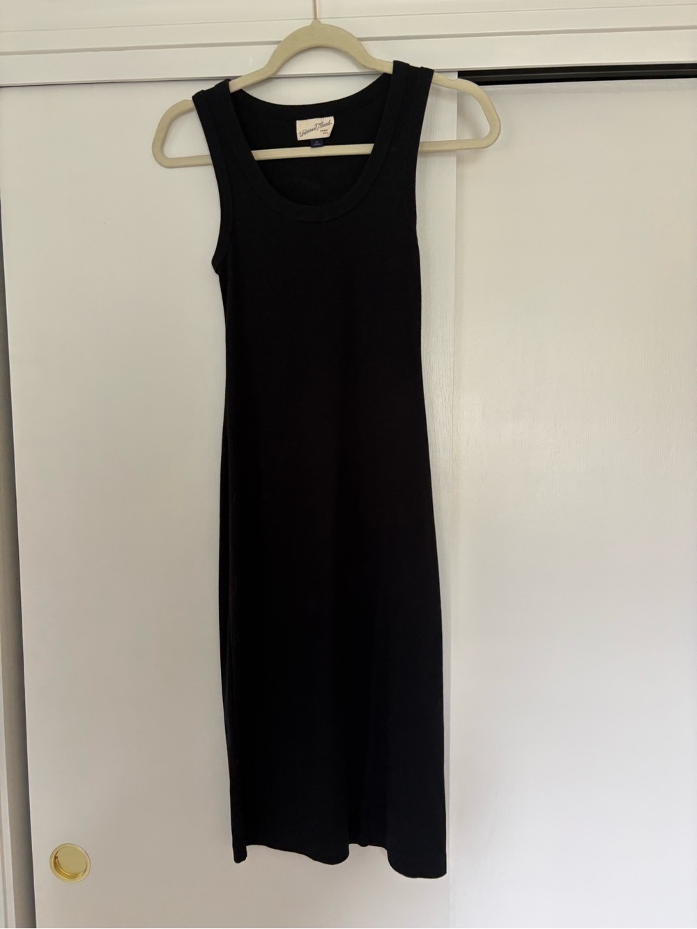 Ribbed knit midi dress